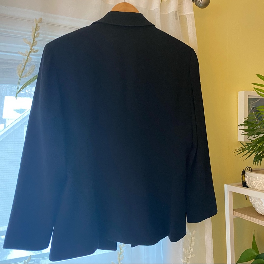 Ralph Lauren | Classic Black Blazer - Picture 5 of 5